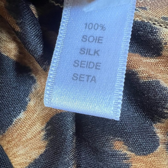 Rare Vintage Leonard Paris Leopard Print Silk wide Leg Pants, 42/6US - Picture 9 of 13